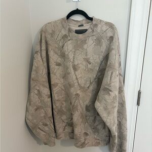 Abercrombie white camo crewneck